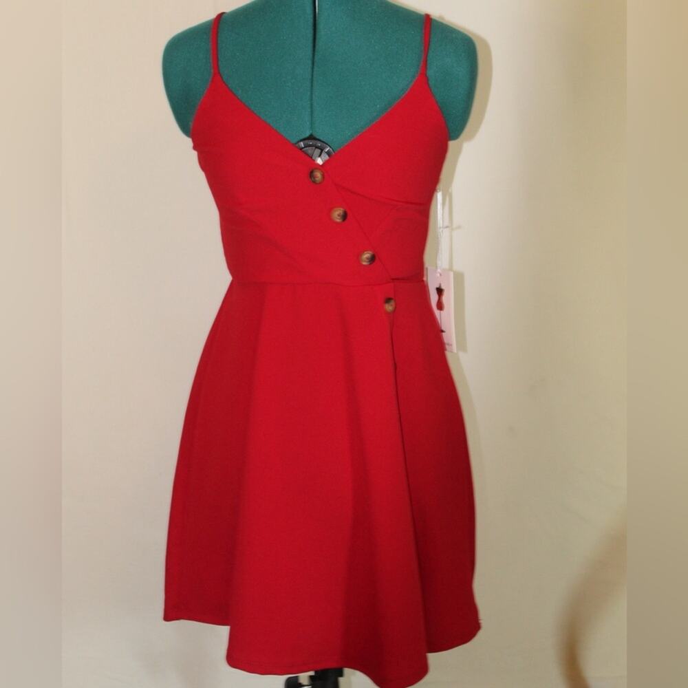 Purple Snow Button Front Fit & Flare Dress Red Sleeveless Smocked NWT Women’s S